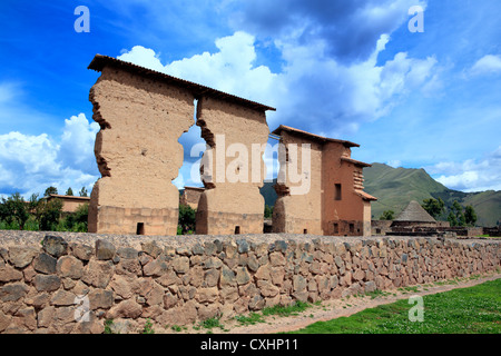 Ruine Inca, Raqchi, Cuzco, Pérou Banque D'Images