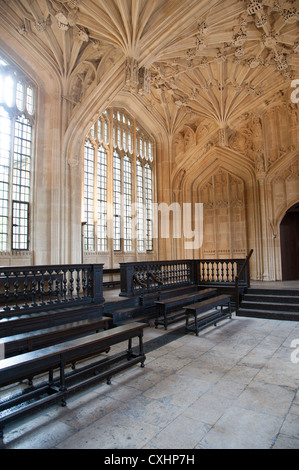 La Divinity School Oxford University's première salle d'examen au sein de la Bibliothèque Bodléienne bâtiment historique England UK Banque D'Images