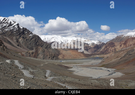 Paysage près de baralacha la (bara-lacha-col, 4890m), Inde Banque D'Images