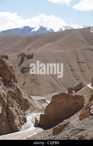 Paysage entre lachulung la et Pang, manali leh-autoroute, Jammu-et-Cachemire, l'Inde Banque D'Images