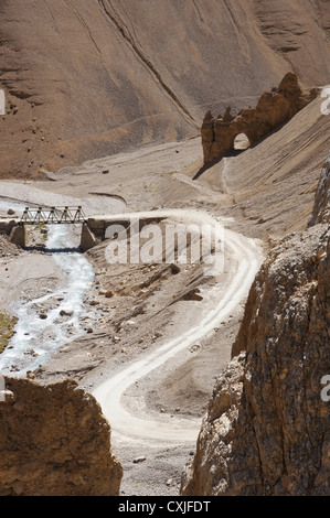 Paysage entre lachulung la et Pang, manali leh-autoroute, Jammu-et-Cachemire, l'Inde Banque D'Images