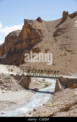 Paysage entre lachulung la et Pang, manali leh-autoroute, Jammu-et-Cachemire, l'Inde Banque D'Images