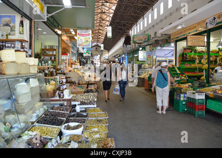 L'intérieur du Marché Municipal de La Canée, Sofia Place Venizelou, Chania, Chania, Crete, Crete Région Région, Grèce Banque D'Images