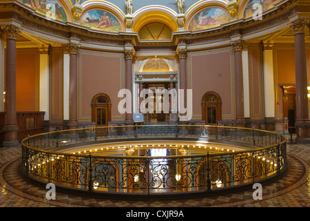 Rotonde entrée de la Chambre des représentants dans l'Iowa State Capitol building ou statehouse de Des Moines Banque D'Images
