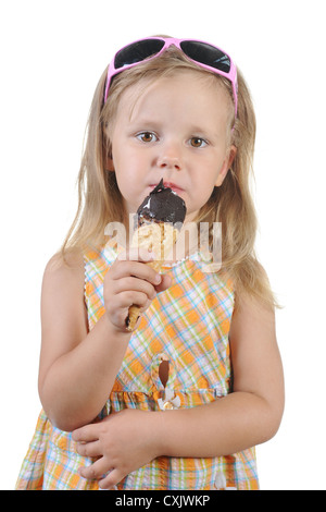 Girl eating ice cream. Banque D'Images