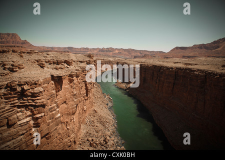 En Canyon et la rivière Colorado, vue depuis le Navajo Bridge, Arizona, USA Banque D'Images