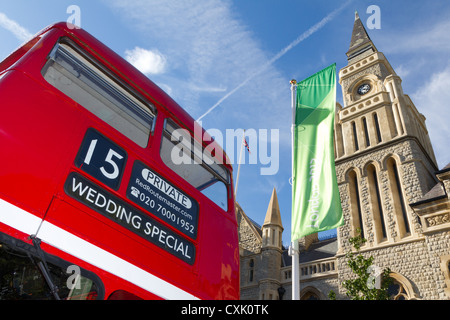 Et London Bus Ealing Town Hall Banque D'Images