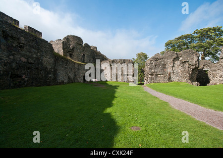 13e siècle Inverlochy Castle Ruins Mountain Inn Fort William Ecosse Highland Banque D'Images