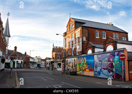 Magasins et bâtiments dans le centre-ville de Dovercourt, Harwich, Angleterre, Royaume-Uni Banque D'Images