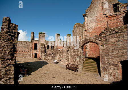 Château de Caerlaverock Vue Ouest de la cour intérieure, 13e siècle château Dumfries and Galloway en Écosse. 8588 SCO Banque D'Images