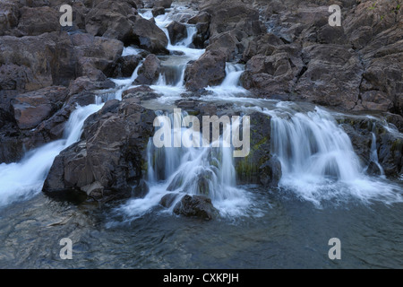 Cascade, Bruarfoss, Vesturland, Islande Banque D'Images