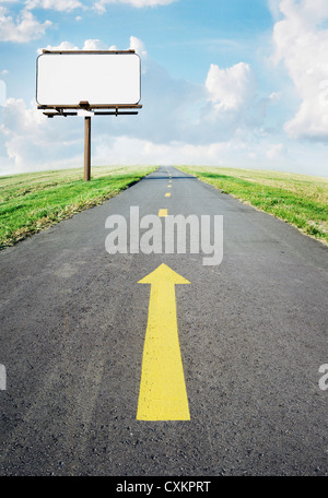 Piste cyclable et Blank Billboard Banque D'Images