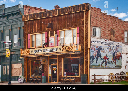 Boutiques de souvenirs de cow-boy sur la rue Main à Panguitch, Utah, USA Banque D'Images