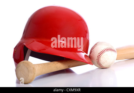 Éléments de base-ball sur un fond blanc dont un en bois d'un bâton de baseball et une balle de baseball Banque D'Images