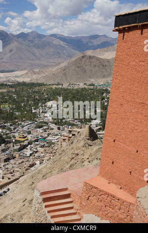 Vue depuis la colline tsenmo à leh, paysage, le Jammu-et-Cachemire, l'Inde Banque D'Images