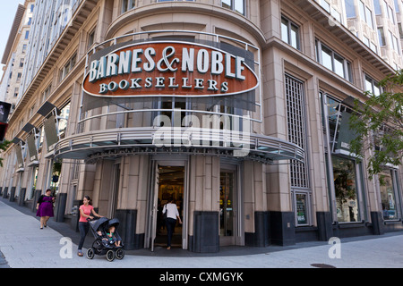 L'entrée de la librairie Barnes and Noble et signer - Washington, DC Banque D'Images