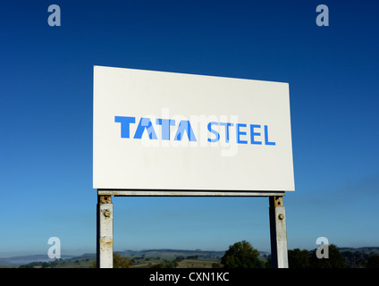 TATA Steel sign. Shapfell travaille calcaire, Shap, Cumbria, Angleterre, Royaume-Uni, Europe Banque D'Images