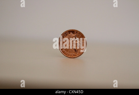 1 Penny Coin du Royaume-Uni, Royaume-Uni, Chef de Sa Majesté la Reine Elizabeth, cuivre, cool la réflexion sur la surface. Banque D'Images