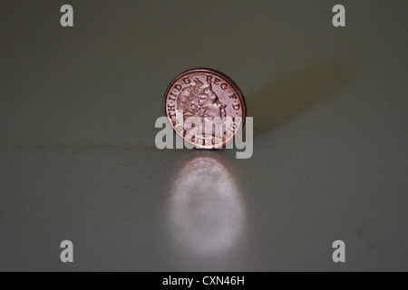 1 Penny Coin du Royaume-Uni, Royaume-Uni, Chef de Sa Majesté la Reine Elizabeth, cuivre, cool la réflexion sur la surface. Banque D'Images