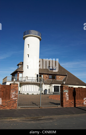Le phare (ancien), maintenant une maison privée sur Stanley road à Hoylake UK Banque D'Images