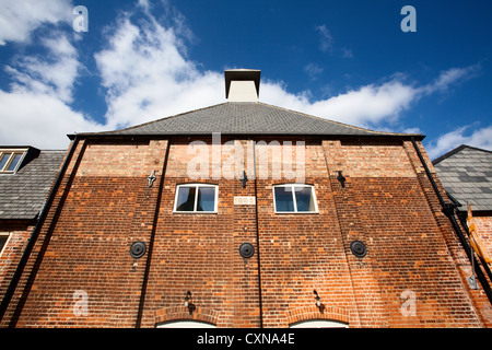 La transformation pour un usage résidentiel à Snape Maltings Suffolk Angleterre Banque D'Images