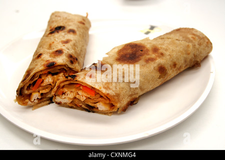 La cuisine indienne , Poulet Kathi roll Banque D'Images