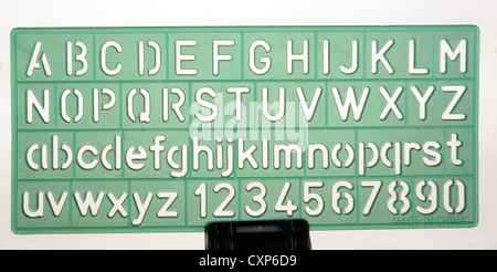 Pochoir alphabet anglais closeup détail Banque D'Images