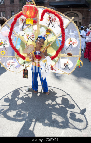 USA : Brooklyn, New York : 2012 Caraïbes Kiddies Day Parade, Crown Heights. Banque D'Images