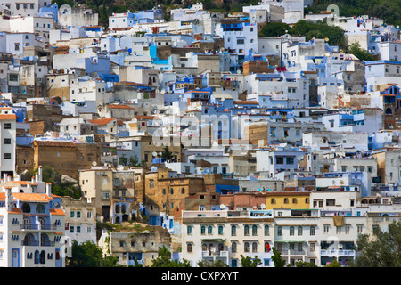 Dans la ville de Chefchaouen, Maroc Montagnes Riff Banque D'Images