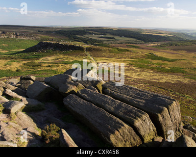 Carl Wark âge de fer fort sur Hathersage moor dans le Derbyshire Peak District National Park en Angleterre Banque D'Images