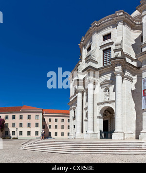 L'église de Santa Engrácia, mieux connu sous le nom de Panthéon National (Panteão Nacional). Lisbonne, Portugal. L'architecture baroque du 17ème siècle Banque D'Images