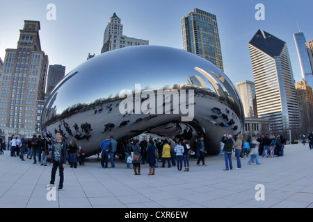 Cloud Gate dans la soirée, Chicago, Illinois, USA, Amérique du Nord Banque D'Images