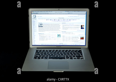 Wikipedia, site Web, ordinateur portable MacBook Pro Apple Banque D'Images
