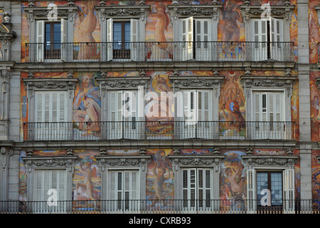 Peintures murales sur la Casa de la Panaderia, construction maison des boulangers, Plaza Mayor, Madrid, Espagne, Europe, PublicGround Banque D'Images