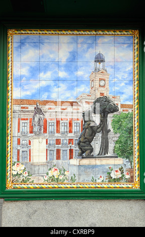 Peinture 'l'ours et l'arbre aux fraises", El oso y el Madrono, monument et les armoiries de Madrid et de la Presidencia Banque D'Images