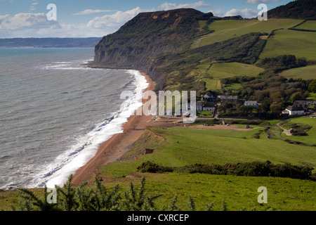 Seatown beach et bay photographié dans le sud-ouest du sentier côtier à Dorset Banque D'Images