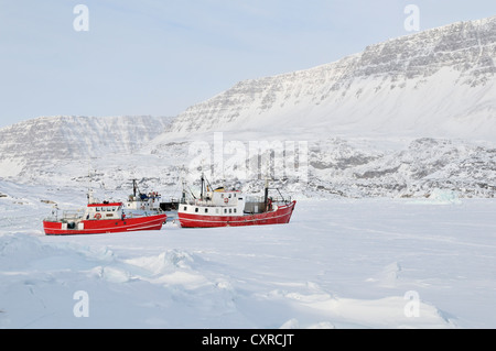 Port gelé, Qeqertarsuaq ou l'île Disko, le Groenland, l'Arctique nord-américain Banque D'Images