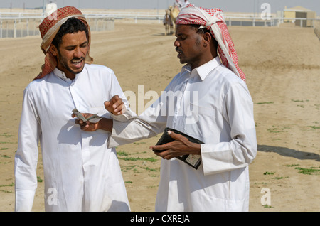 Al Sheehaniya, camel race track, Doha, Qatar, Émirats arabes unis, Moyen Orient Banque D'Images