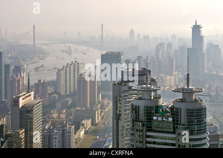 Vue de l'horizon vue depuis l'hôtel Grand Hyatt, Pudong, Shanghai, Chine, Asie Banque D'Images