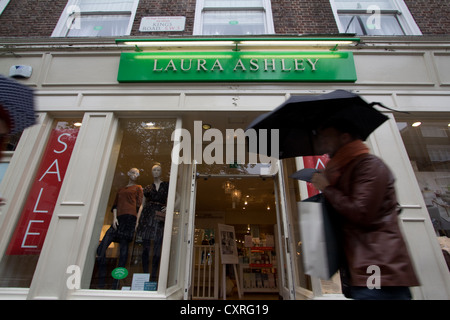 Laura Ashley fashion outlet shop Kings Road London Banque D'Images