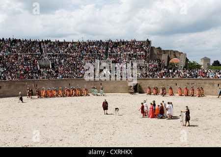 Sacrifice aux dieux dans une arène romaine, festival, Parc archéologique de Xanten, région du Bas Rhin, la Rhénanie du Nord-Westphalie Banque D'Images