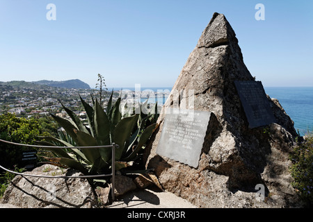 Tombe de Sir William Walton, La Mortella, jardins méditerranéens, Forio, l'île de Ischia, dans le golfe de Naples, Campanie, Italie Banque D'Images