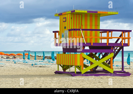 Lifeguard hut, South Beach, Miami, Floride, USA Banque D'Images