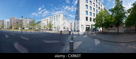 Vue panoramique, des maisons de ville dans la rue Irigoyen 1608, l'entrée de l'Office des étrangers, droit, -Mitte, Banque D'Images