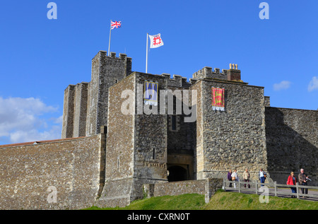 La grande tour du château de Douvres Angleterre Kent UK GO Banque D'Images
