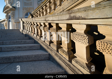 Escalier, balustrade, Palais Rococo, Schloss Solitude, construit par le duc Carl Eugen von Württemberg, Stuttgart, Stuttgart-West Banque D'Images