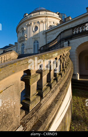 Balustrade, Palais Rococo, Schloss Solitude, construit par le duc Carl Eugen von Württemberg, Stuttgart, Stuttgart-West Banque D'Images