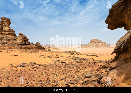 Des formations rocheuses, montagnes Acacus, Libye, Afrique, Sahara Banque D'Images