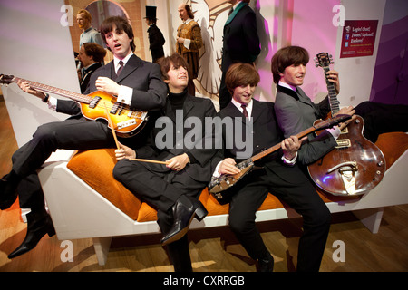 Les Beatles les modèles de travail de cire chez Madame Tussauds, London Banque D'Images
