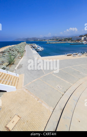 Kato Pyrgos, marina, région de Paphos, Chypre Banque D'Images